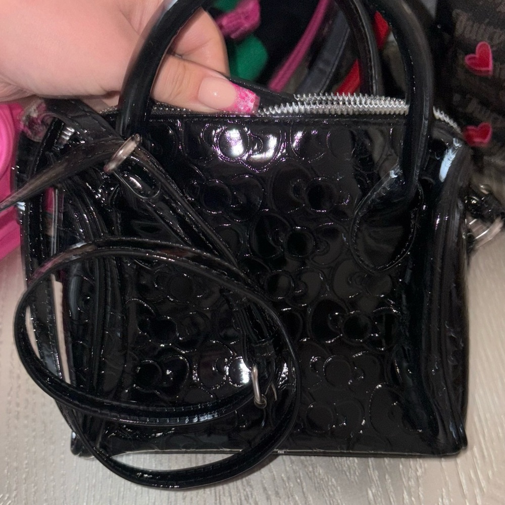 Hello kitty black bow purse 🖤